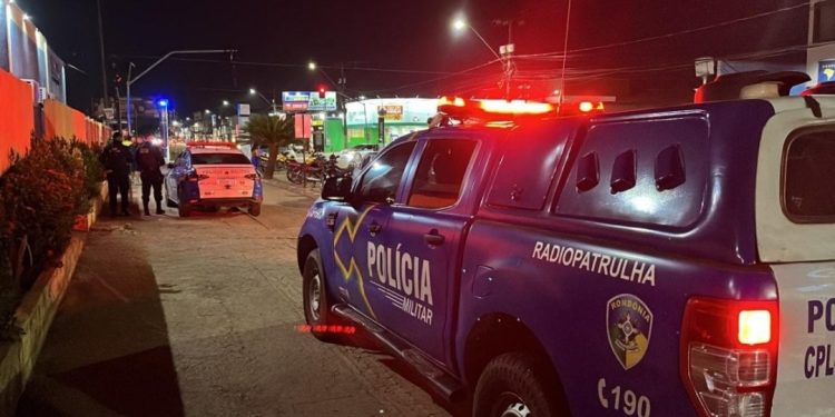 Homem sofre tentativa de homicídio após visita à companheira em Triunfo