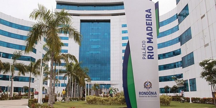 R$ 4 milhões da cultura estão travados em Rondônia