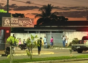 Criminoso invade escola e se entrega após tentativa de execução em barbearia