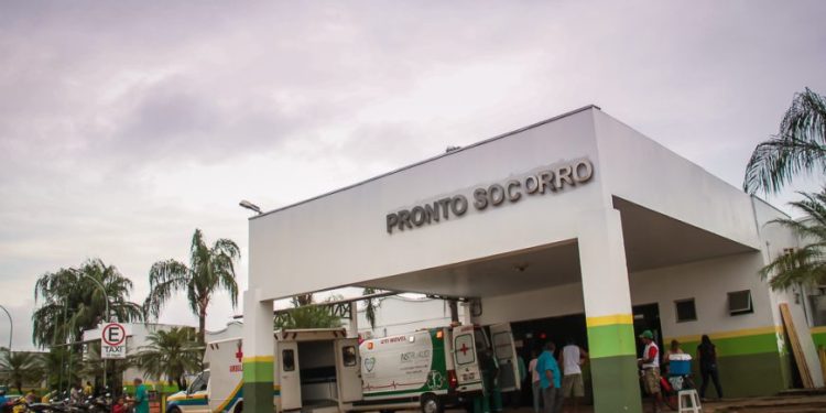 Raio X do João Paulo II permanece inoperante e pacientes sofrem com deslocamento