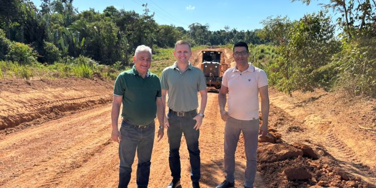 Estradas do Baixo Madeira começam a ser recuperadas pela Semagric, após pedido do vereador Pastor Bruno Luciano