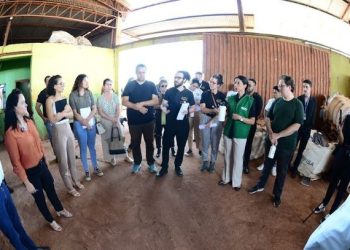 Justiça do Trabalho realiza inspeção em cooperativa de catadores em Porto Velho