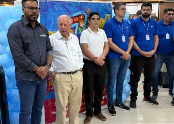 Dr. Santana homenageia Mário Gazin com título de cidadão em solenidade