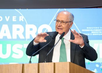 Governo Federal prepara retaliação contra tarifa de Trump