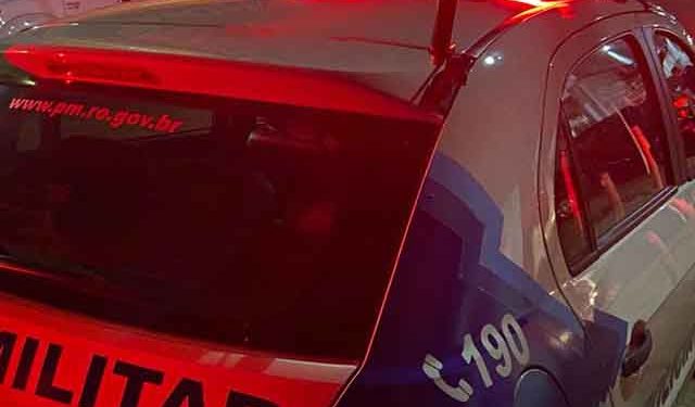 Invasão e assalto a jovens no bairro Três Marias em Porto Velho