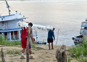 Ellis Regina garante materiais para melhorias em Nazaré e Calama