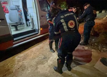 Homem é espancado com pedaço de madeira em bar da zona Sul