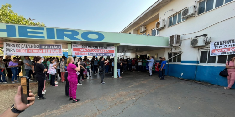 Servidores da saúde de Rondônia realizam assembleia e podem entrar em greve