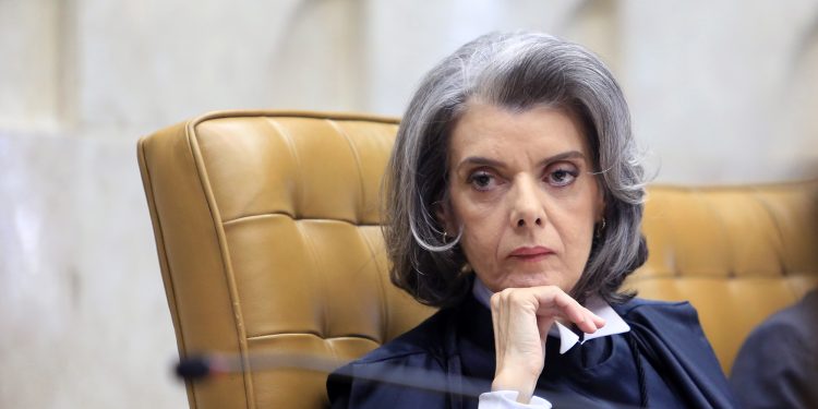 Julgamento de Bolsonaro entra em fase decisiva no STF