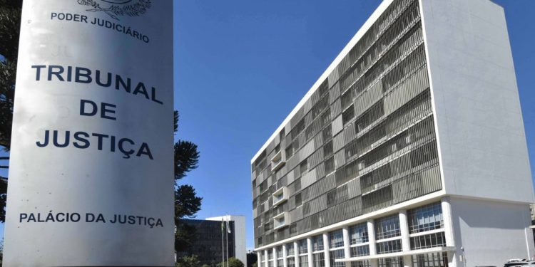 Tribunal usa LGPD para barrar acesso a supersalários