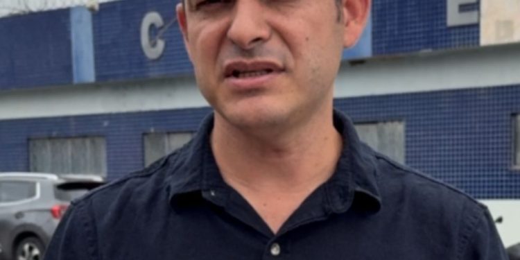 Adalto cobra retomada das atividades da Caerd em União Bandeirantes