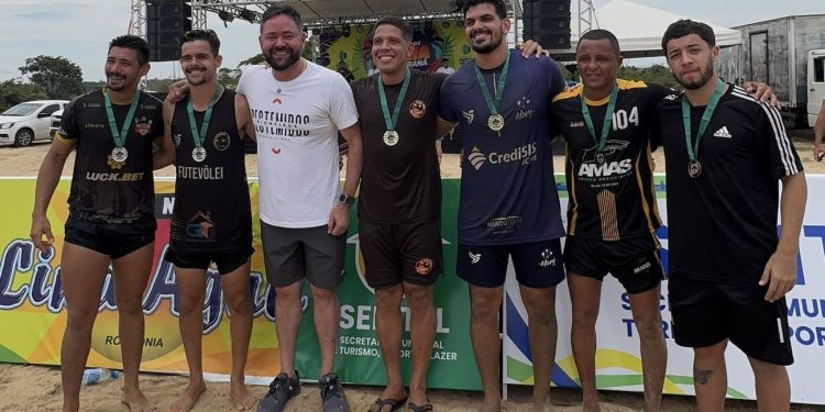 Festival de Praia agita Jaci-Paraná e fortalece comércio local