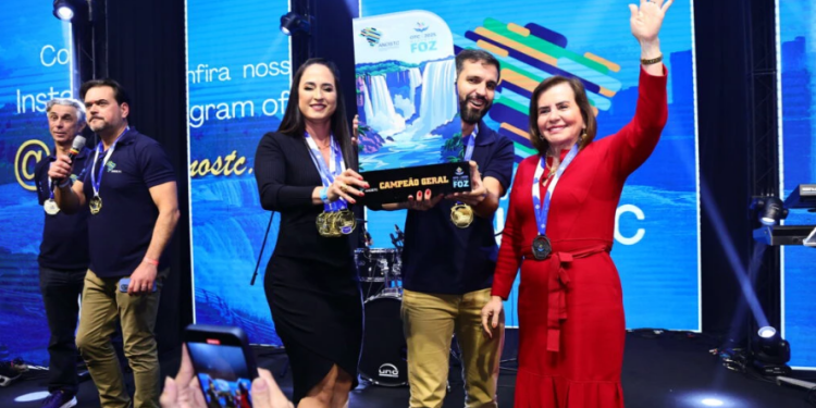 Tribunais de Contas gastam R$ 1,4 milhão em olimpíadas com resorts e truco