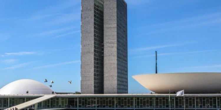 Câmara pode votar PEC da Blindagem ainda hoje