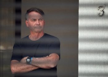 STF impõe 27 anos de prisão a Jair Bolsonaro por trama golpista