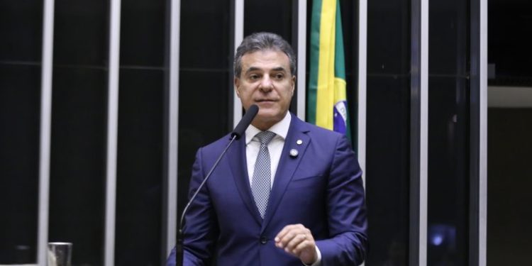 Comissão aprova aumento do limite de faturamento do MEI