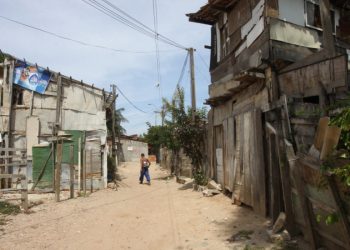 Estudo aponta que 1.282 cidades não geram receita nem para pagar prefeito