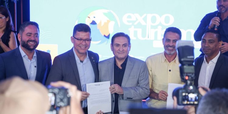 Porto Velho entrega projetos que propõem títulos de Capital da Pesca Esportiva e do Birdwatching