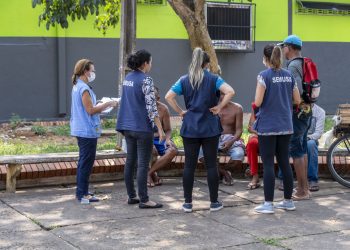 Número de pessoas em situação de rua no Brasil cresce 25% em um ano, aponta levantamento