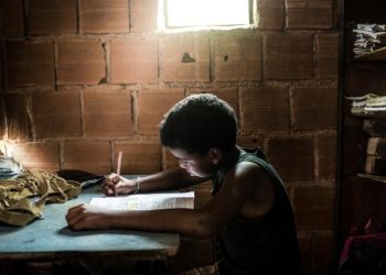 Brasil não atinge meta de alfabetização infantil e índice preocupa MEC