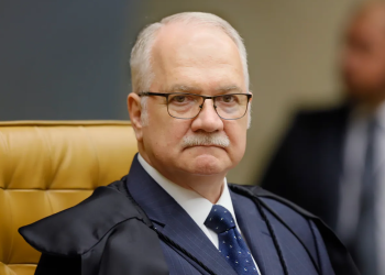 Fachin reage à proposta de reforma administrativa que limita benefícios e aposentadoria de juízes