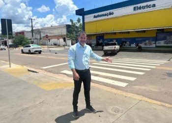 Nilton Souza garante faixa de pedestre na rua João Goulart