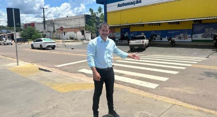 Nilton Souza garante faixa de pedestre na rua João Goulart