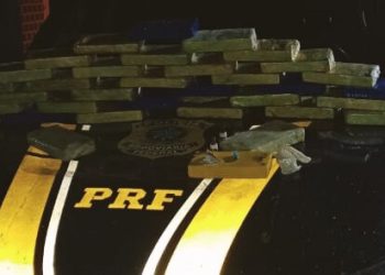 PRF apreende 34 tabletes de cocaína escondidos em carro na BR-364