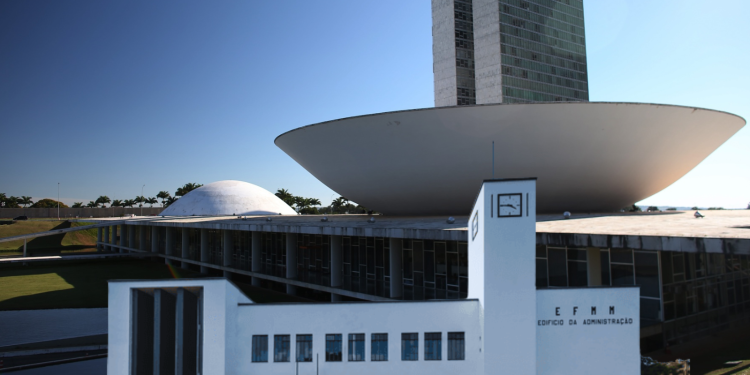 Câmara aprova criação de gabinete de articulação da Prefeitura em Brasília