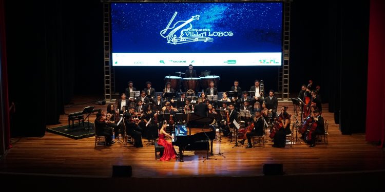 Orquestra Villa-Lobos apresenta Concerto Nº 3 de Beethoven com a pianista Patrícia Yamazaki em noite de destaque cultural em Porto Velho