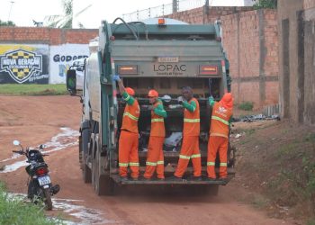 Coleta de lixo avança em Porto Velho e moradores relatam normalização das rotas na maioria dos bairros