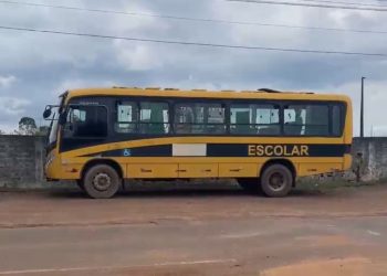 Estudantes quase perdem o Enem após ônibus ser retido pela PRF