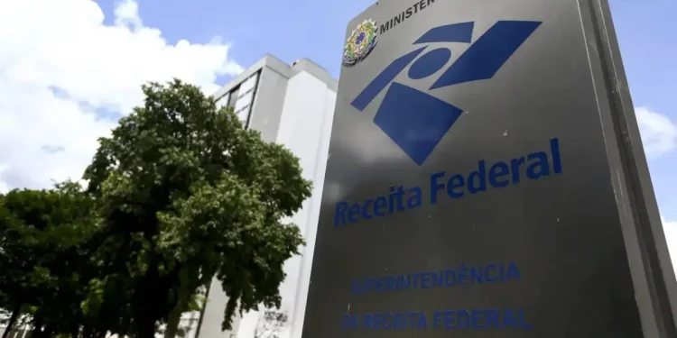 Arrecadação federal bate recorde e soma R$ 226,75 bilhões em novembro