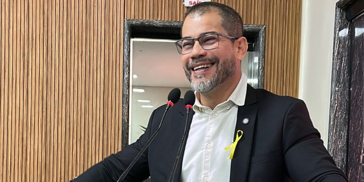 Lei promulgada: Vereador Nilton Souza garante criação do Selo Parceiros das Mulheres em Porto Velho