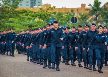 Assembleia aprova anistia a PMs punidos por manifestações salariais