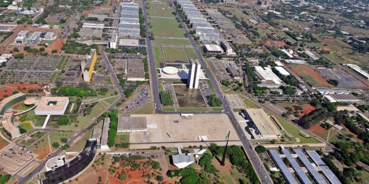 Crise entre Poderes muda prioridades e trava a pauta do Congresso no fim do ano