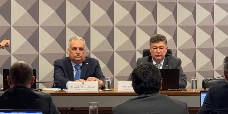 CPMI do INSS exige presença de Vorcaro em Brasília e rejeita depoimento fechado