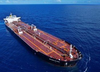 Governo Trump suspende parte das sanções ao petróleo iraniano para frear alta global