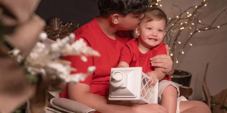 Irmão doa medula e vira esperança de cura para criança com leucemia em Rondônia