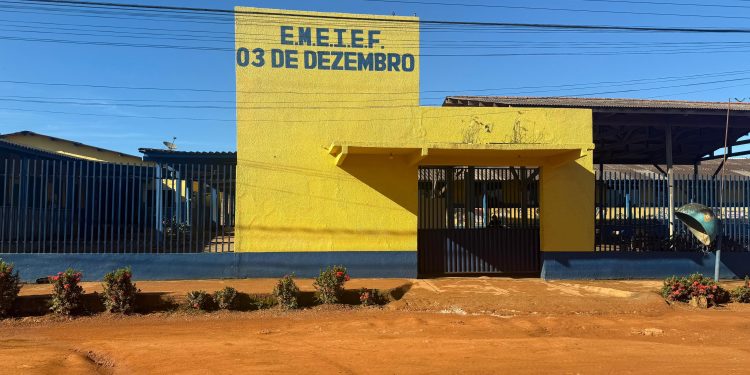 Vereador Adalto acompanha de perto situação da Escola 03 de Dezembro após fortes chuvas em União Bandeirantes