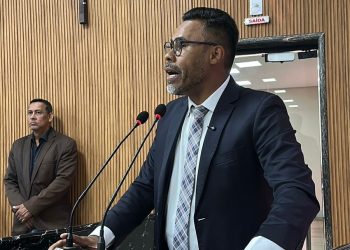 Dr. Santana cobra recomposição salarial e defende valorização dos servidores municipais em Porto Velho