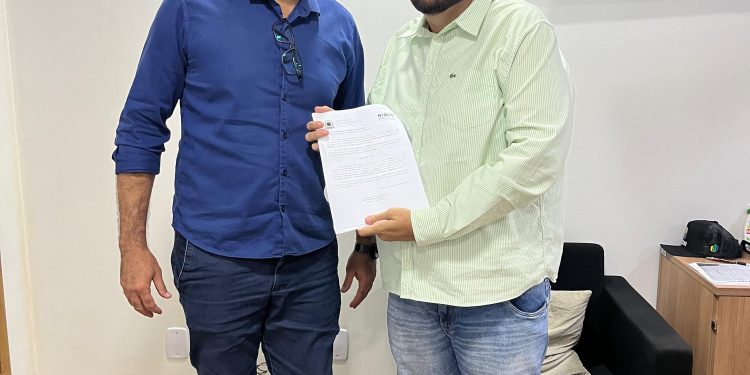 Vereador Márcio Pacele leva reivindicações de bairros e distritos à Seinfra em busca de melhorias para Porto Velho