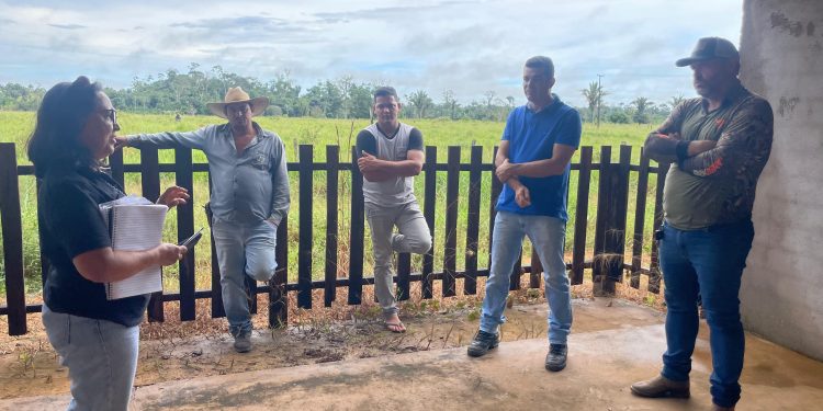 UNIÃO BANDEIRANTES: Adalto de Bandeirantes acompanha vistoria técnica para ativação de escola na Vila Petrópolis
