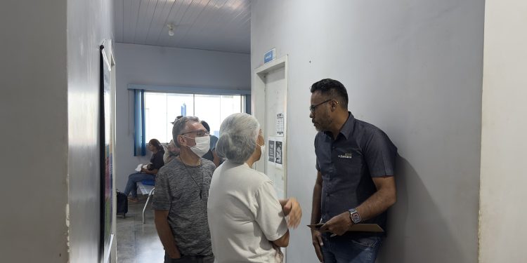 Dr. Santana cobra solução para falta de médicos e medicamentos na Unidade de Saúde Osvaldo Piana